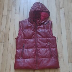 Château Noirot Women's Red Leather Hooded Puffer Vest